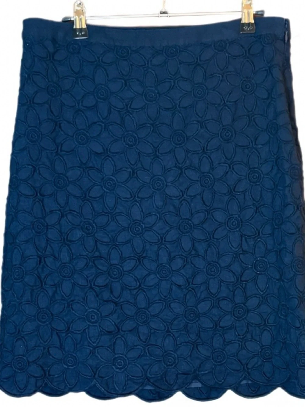 Talbots Navy Blue Embroidered Skirt Scalloped Hem Lined Size 8